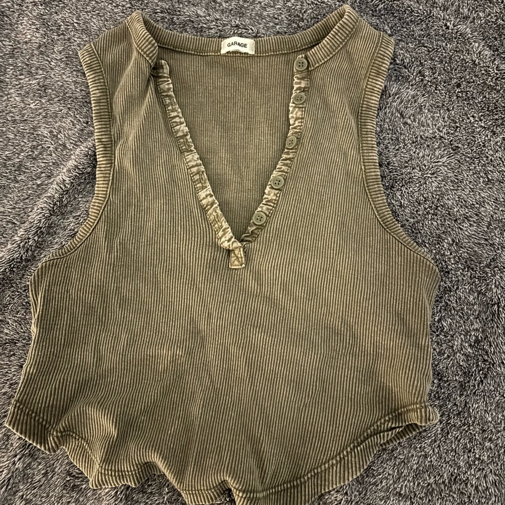 Garage tank